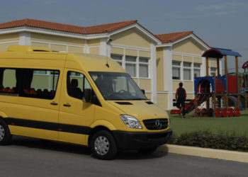 Άρση Μέτρων: Τι αλλάζει στις μετακινήσεις με σχολικά λεωφορεία