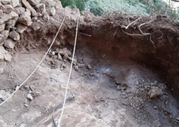 Αρχαιοκάπηλοι έκαναν λαθρανασκαφές με ορειβασία