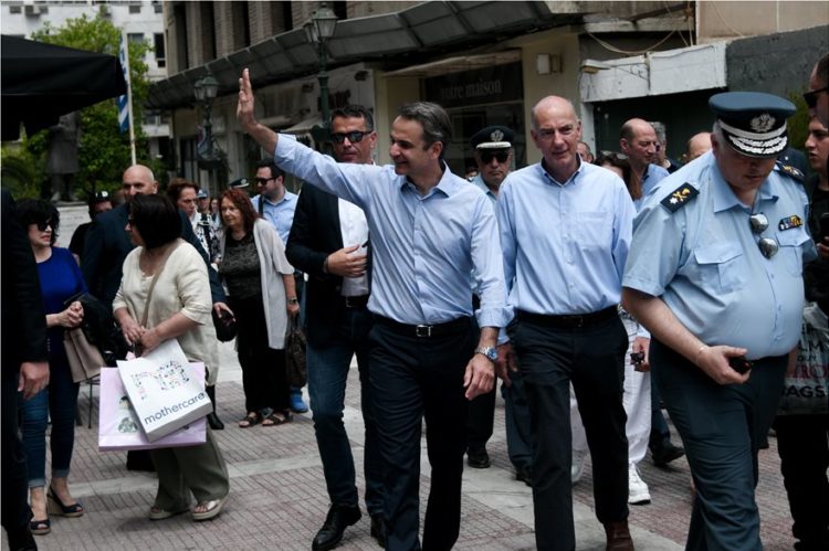 Μητσοτάκης: Το πρωί στον Πειραιά, το βράδυ στο STAR