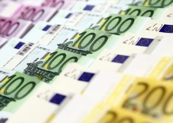 Πότε και πώς θα γίνουν οι δηλώσεις για τα επιδόματα των 534 και 800 ευρώ