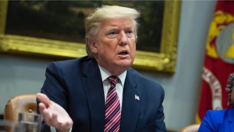 Λευκός Οίκος: Θετικός στον κορονοϊό ο Μπάτλερ του Τραμπ