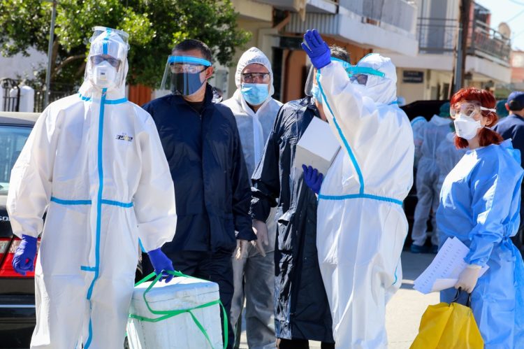 Λάρισα: 12 νέα κρούσματα στον καταυλισμό των Ρομά στη Ν. Σμύρνη