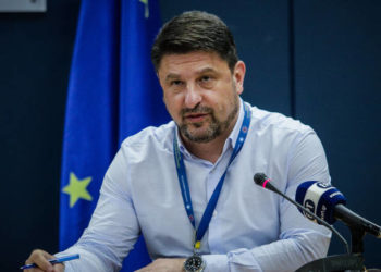 Χαρδαλιάς: Αυστηρές προειδοποιήσεις για την παραβίαση μέτρων σε καφέ-μπαρ