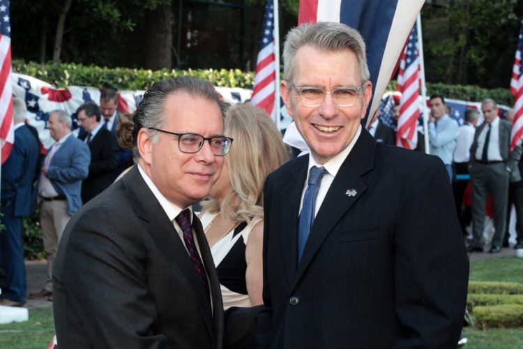 Ενίσχυση 2,9 εκατ. από τις ΗΠΑ για τους ασυνόδευτους ανήλικους μετανάστες