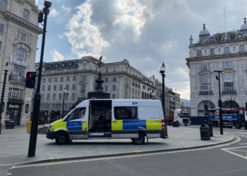 Βρετανία: Κατέγραψε τον μεγαλύτερο αριθμό νεκρών στην Ευρώπη – Ξεπέρασαν τους 30.000