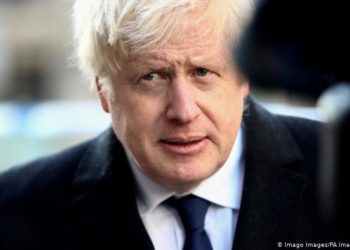 Τζόνσον: Δεν υπήρξε δημόσια αναστάτωση για την χαλάρωση των μέτρων