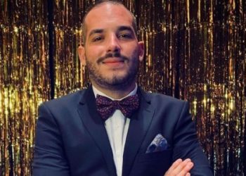 Πέθανε στα 30 του ο δημοσιογράφος Αναστάσης Δαφνής