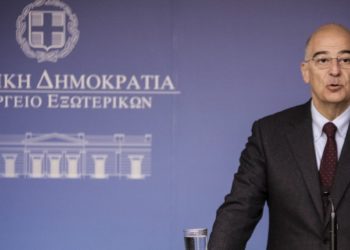 Δένδιας: Ντροπή να υιοθετεί κάποιος fake news και να ισχυρίζεται ότι έχει καταληφθεί έδαφος της χώρας του