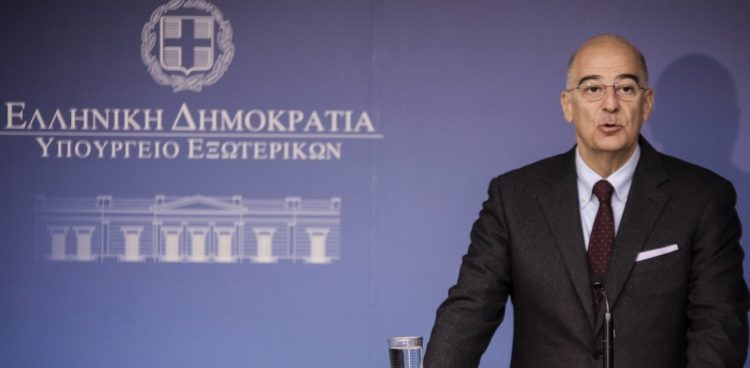 Δένδιας: Ντροπή να υιοθετεί κάποιος fake news και να ισχυρίζεται ότι έχει καταληφθεί έδαφος της χώρας του