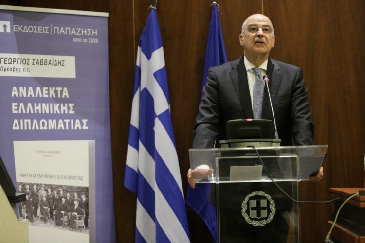 Δένδιας: Τα σύνορα στον Έβρο είναι δεδομένα