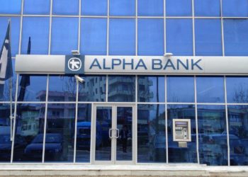 Υπογραφή της εγκυκλίου για ταυτόχρονη καταβολή σύνταξης και εφάπαξ