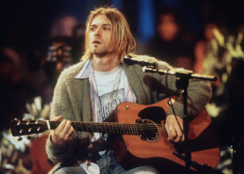 Σε δημοπρασία η κιθάρα του Cobain από το “Nirvana’s Unplugged”