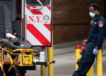 Έρευνα Columbia για Τραμπ: 35.000 ζωές κόστισε η αργοπορία μίας εβδομάδας