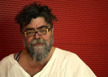 Κραουνάκης: Ζητά αποζημίωση, με εξώδικο στον Μπακογιάννη  για την κινητή συναυλία Πρωτοψάλτη