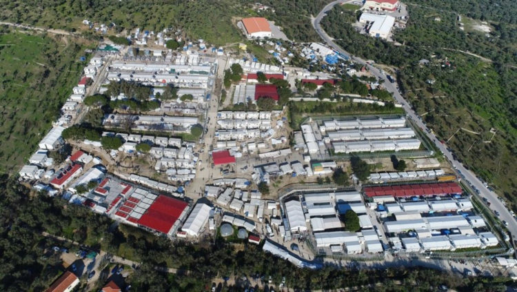 Στη Μόρια αύριο ο Μηταράκης