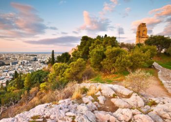 ΣΥΡΙΖΑ: Ερώτηση για την “ιδιωτικοποίηση του Λόφου Φιλοπάππου”