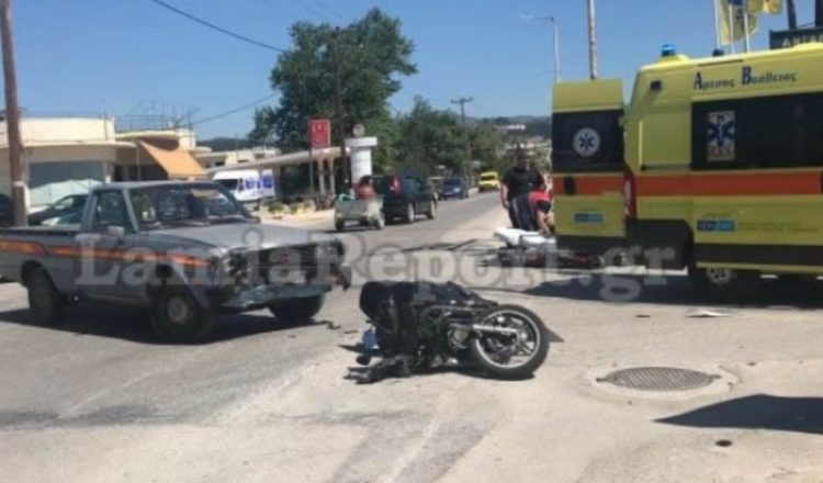 Λαμία: Βίντεο ντοκουμέντο από σοβαρό τροχαίο με μηχανάκι