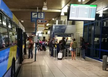 Άρση Μέτρων: Πώς ταξιδεύουμε από σήμερα με αεροπλάνα, τρένα, λεωφορεία