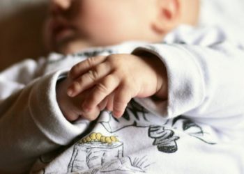 Στη ΜΕΘ του νοσοκομείου Παίδων νοσηλεύεται οκτώ μηνών βρέφος με κορονοϊό