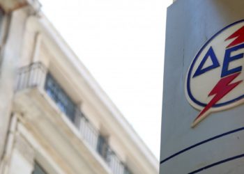 ΔΕΗ: Ρύθμιση για επανασύνδεση ρεύματος σε νοικοκυριά χαμηλού εισοδήματος