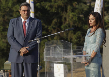 Χτύπημα στον Κούβελο κάτω από τη μέση