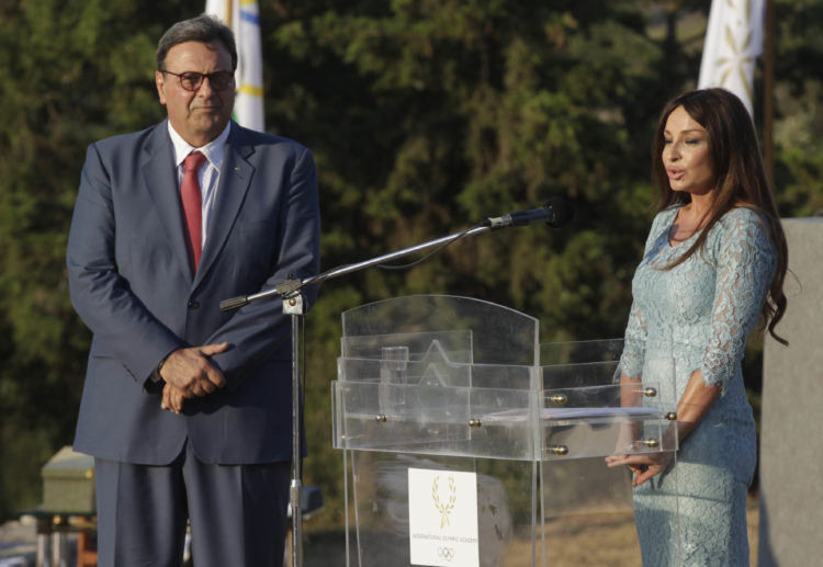 Χτύπημα στον Κούβελο κάτω από τη μέση