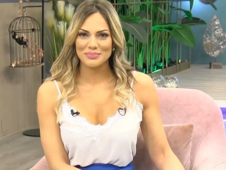 Antenna και Mega καλούν την Ιωάννα Μαλέσκου