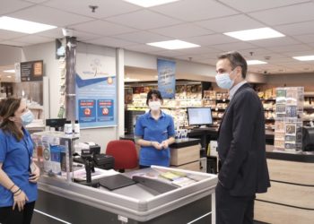 Αυτοψία του Μητσοτάκη στο Παγκράτι