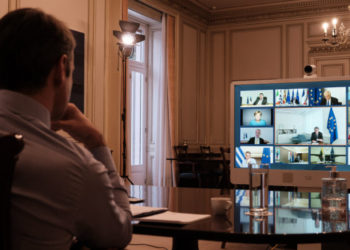 Μηταράκης: Στις 105.000 οι εκκρεμείς αιτήσεις ασύλου