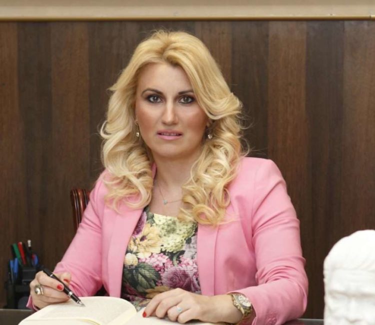 Γιάννα Παναγοπούλου: «Έχουμε όλοι ευθύνες για τις πρόωρες αποφυλακίσεις»