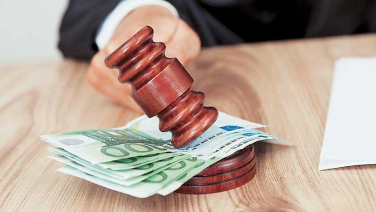 Πρόστιμο €100.000 σε ασφαλιστική για την αναπροσαρμογή ασφαλίστρων