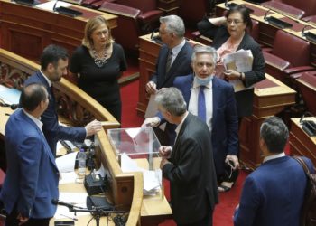 Ψάχνονται (και) στην Προανακριτική για τα δύο άκυρα