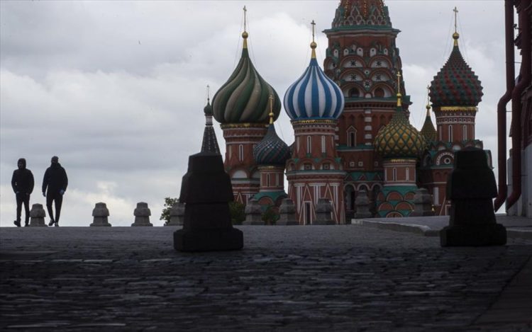 Ρωσία: Ξεπέρασαν τις 400.000 τα κρούσματα του κορονοϊού