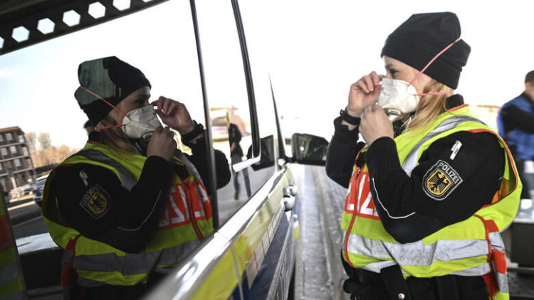 Bρέφος πέθανε από κορονοϊό στην Ελβετία