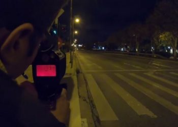 Κόντρες στην παραλιακή -Βεβαιώθηκαν πάνω από 100 παραβάσεις χθες βράδυ