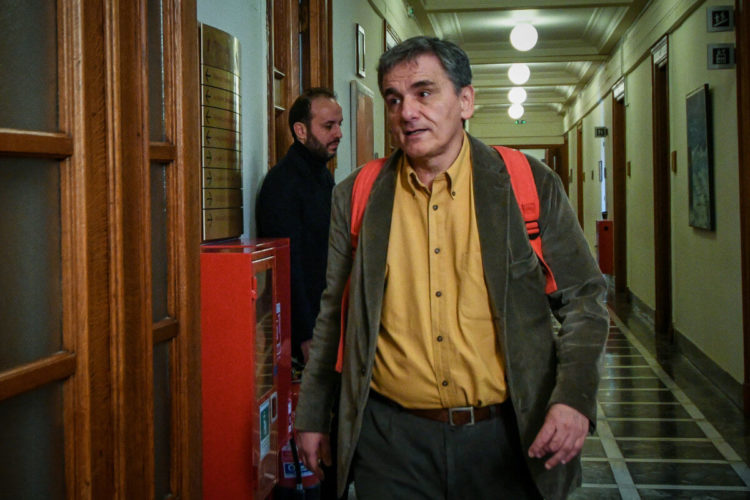 Τσακαλώτος: Παραδοχή ανακριβειών από τη Νέα Δημοκρατία