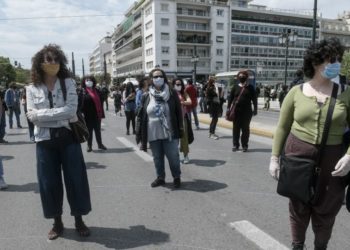 Δημοσκόπηση Interview: Το 37% πιστεύει ότι ο κορονοϊός προέρχεται από κινέζικο εργαστήριο