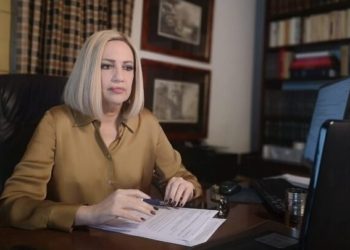 Γεννηματά: Σεβασμός και αναγνώριση στο προσωπικό του ΕΣΥ