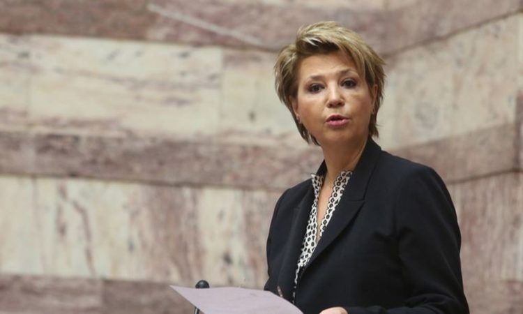 Γεροβασίλη: Λαθροχειρία το πακέτο παροχών της κυβέρνησης