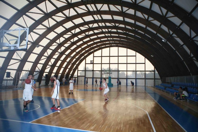 Ανοίγουν από Δευτέρα και οι κλειστές αθλητικές εγκαταστάσεις