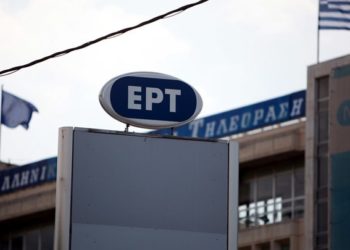 “Πέθαναν” Μίκη και Παππά στην ΕΡΤ