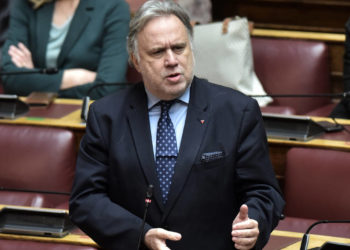 Κατρούγκαλος: Επικίνδυνοι οι κυβερνητικοί χειρισμοί στα εθνικά θέματα