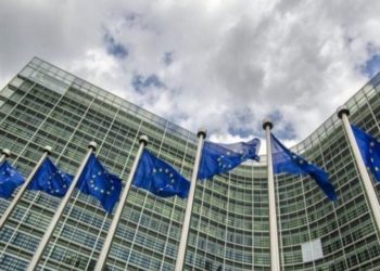 Κομισιόν: Στην Ελλάδα η μεγαλύτερη ύφεση λόγω κορονοϊού στην Ευρώπη