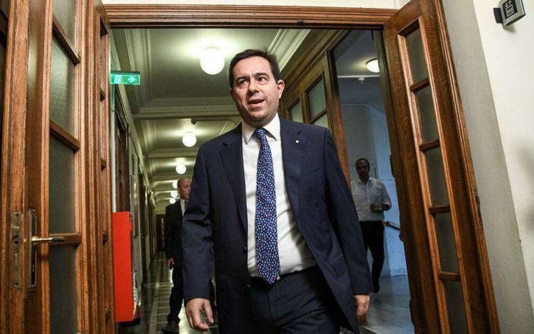 Μηταράκης: Πρέπει να επιστρέψουν 11.000 άτομα στην Τουρκία