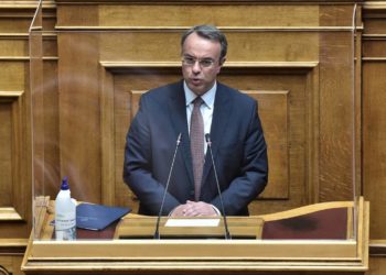 Σταϊκούρας: Δεν σχεδιάζαμε και δεν σχεδιάζουμε μειώσεις μισθών στο Δημόσιο