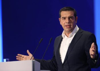 Τσίπρας: Δεν μας αφήνει αδιάφορους η νέα ρητορική της ηγεσίας του ΚΙΝΑΛ
