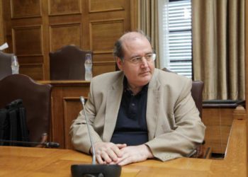Φίλης: Να μην ανοίξουν τα σχολεία