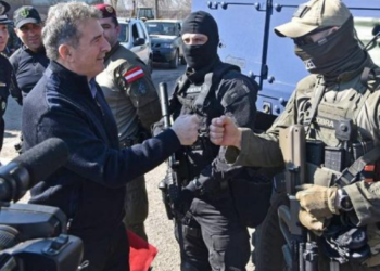 Χρυσοχοΐδης από τον Έβρο: Δεν συμβαίνει τίποτε το οποίο πρέπει να μας ανησυχεί