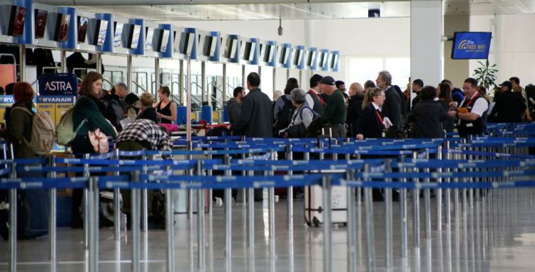 Υπουργοί Εξωτερικών: Στόχος η αποκατάσταση της ελευθερίας μετακινήσεων εντός της ΕΕ