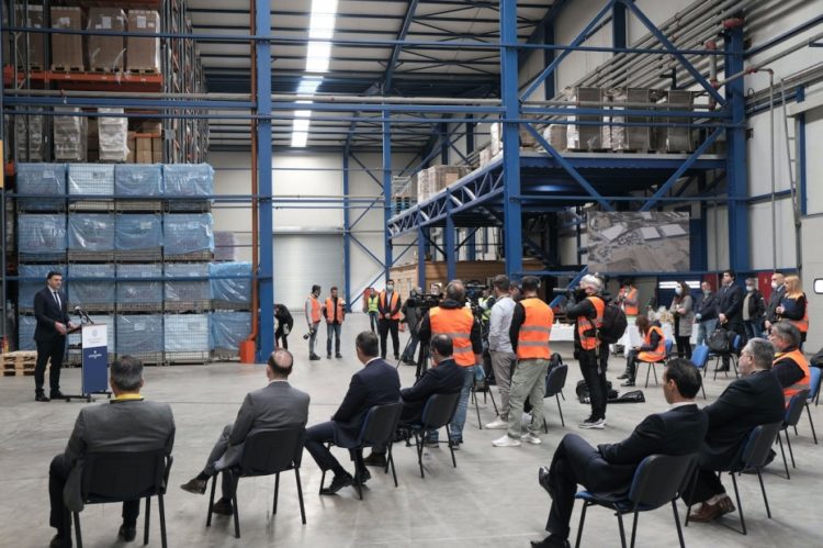 Τις δωρεές στο ΕΣΥ παρουσίασε ο Κικίλιας